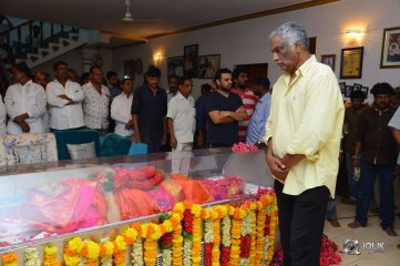 Celebrities Pay Homage to Vijaya Nirmala Garu